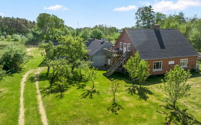 Yorrick - 5Km from the Sea