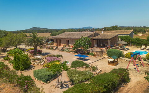 Casa Geranios: Paisaje, Barrio Residencial, Inmuebles, El Terreno Del Lote, Techo, Área Rural, Asentamientos Humanos, Cabaña, Hacienda, Paisajismo
