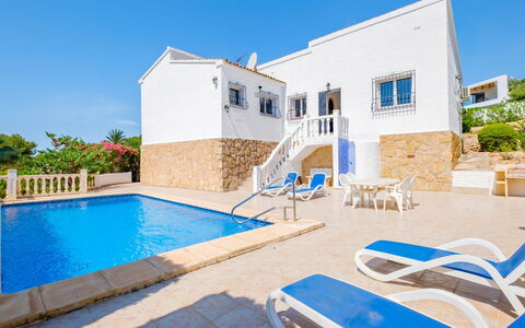 Blake: Piscina, Recurso, Hotel, Inmuebles, Villa, Mueble Para Exteriores, Ciudad De Vacaciones, Sunlounger, Eco Hotel