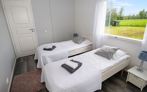 Koto: Madera, Habitación, Suelo, Cama, Piso, Marco De La Cama, Casa, Lecho, Sábana, Habitación
