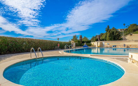 Castellons Vida: Recurso, Piscina, Inmuebles, Sombra, Paisajismo, Eco Hotel, Hotel, Villa