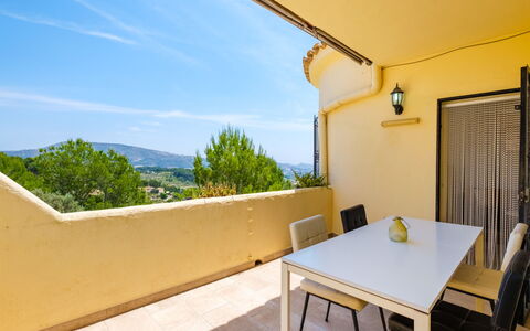 Castellons Vida: Recurso, Piscina, Inmuebles, Sombra, Paisajismo, Eco Hotel, Hotel, Villa
