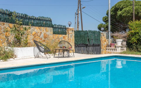 Tuli: Piscina, Recurso, Casa, Eco Hotel, Inmuebles, Patio, Villa, Patio, Diseño, Mueble Para Exteriores