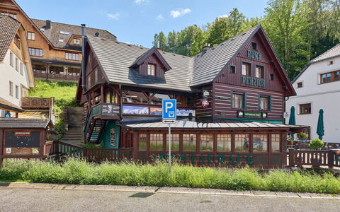 Rokytnice Nad Jizerou 2: Casa, Puerta, Cabaña, Vía Muerta, Escalera, Maderas, Porche, Restaurante
