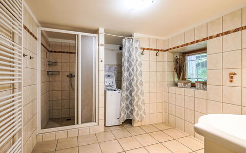 U Tří Medvědů: Piso, Suelo, Diseño De Interiores, Techo, Habitación, Arreglo De Tubería, Departamento, Plomería, Loseta, Baño