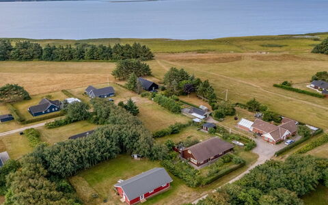 Taija - 200M to the Fjord: Vista Panorámica, Fotografía Aérea, Barrio Residencial, Techo, Paisaje, Casa, Casa, El Terreno Del Lote, Llanura, Asentamientos Humanos