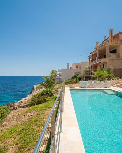 Magrana Pool House: Azul, Agua, Costa, Mar, Costeras Y Los Accidentes Geográficos Oceánico, Piscina, Recurso, Apuntalar, Oceano, Promontorio