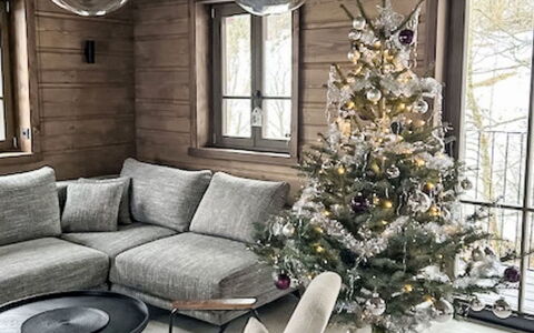 Pod Hvězdami: Mueble, Diseño De Interiores, Madera, Lámpara, Casa, Piso, Silla, Encendiendo, Sala, Candelabro
