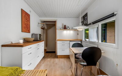 Berenice - 500M from the Sea