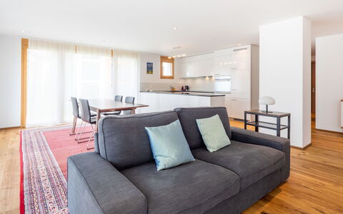 Taviarna Laax 1.9: Recurso, Inmuebles, Hacienda, Balcón, Ciudad De Vacaciones, Piscina, Hotel, Balneario, Paisajismo