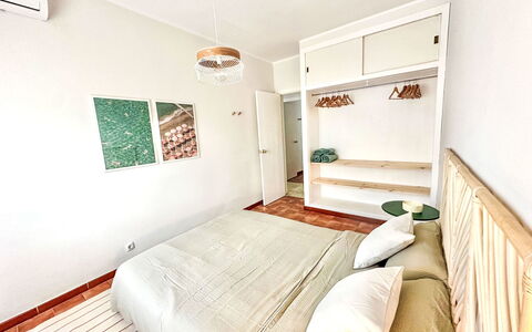 Ribera: Recurso, Inmuebles, Hacienda, Balcón, Ciudad De Vacaciones, Piscina, Hotel, Balneario, Paisajismo