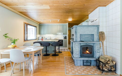 Mäntylä: Recurso, Inmuebles, Hacienda, Balcón, Ciudad De Vacaciones, Piscina, Hotel, Balneario, Paisajismo