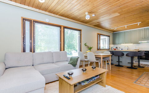 Mäntylä: Recurso, Inmuebles, Hacienda, Balcón, Ciudad De Vacaciones, Piscina, Hotel, Balneario, Paisajismo