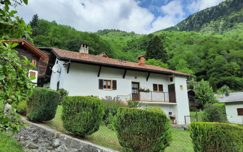 Casa Töira: Recurso, Hotel, Ciudad De Vacaciones