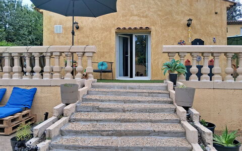 Villa le Cercle: Recurso, Hotel, Ciudad De Vacaciones