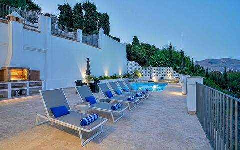 Romantica: Azul, Departamento, Diseño Urbano, Piscina, Recurso, Inmuebles, Villa, Sombra, Hotel, Mueble Para Exteriores
