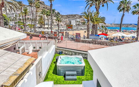 Sand, Sea and Love: Recurso, Hotel, Sombra, Balcón, Piscina, Villa, Balneario, Ciudad De Vacaciones, Eco Hotel