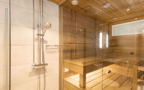 Levin Kunkku B2: Piso, Suelo, Diseño De Interiores, Madera, Arreglo De Tubería, Encendiendo, Sauna, Baño, Plomería, Techo