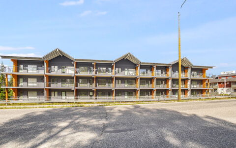 Äkäspokka: Departamento, Estacionamiento, Balcón
