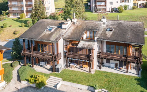 Casa la Streila: Casa, Casa, Barrio Residencial, Balcón, Cabaña, Inmuebles, Yarda, Porche, Villa