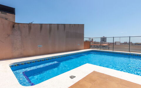 Benicarlo Center: Madera, Mueble, Silla, Mar, Departamento, Balcón, Oceano, Sombra, Mueble Para Exteriores, Manchas De Madera