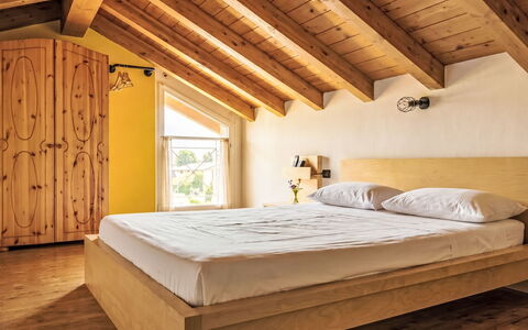 Tiny Loft: Piscina, Barrio Residencial, Thermae, Recurso, Material Compuesto, Ocio, Inmuebles, Césped Artificial, Hacienda, Villa