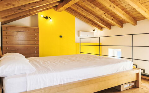 Tiny Loft: Piscina, Barrio Residencial, Thermae, Recurso, Material Compuesto, Ocio, Inmuebles, Césped Artificial, Hacienda, Villa
