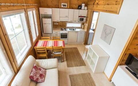Reittitie 3: Mueble, Mueble Para Exteriores, Silla, Sombra, Mesa Al Aire Libre, Planta De Casa, Patio, Yarda, Diseño, Balcón