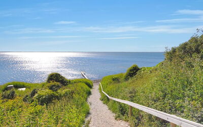 Skakke - 350M to the Fjord