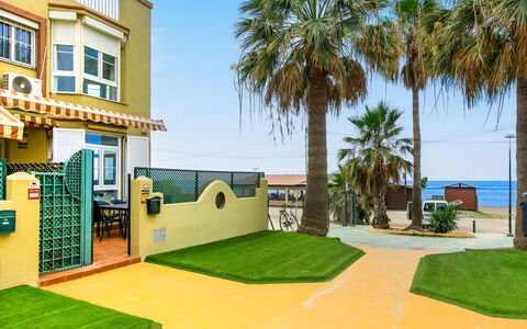 La Samba Beachfront: Barrio Residencial, Departamento, Inmuebles, Recurso, Mansión, Balcón, Villa, Piscina