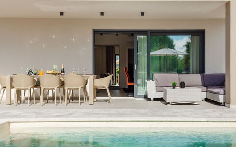 Delight: Barrio Residencial, Departamento, Inmuebles, Recurso, Mansión, Balcón, Villa, Piscina