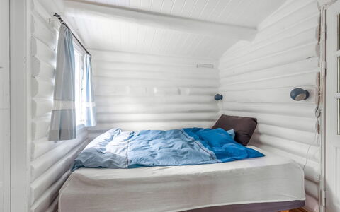 Armund - 50M from the Sea: Techo, Habitación, Linos, Habitación, Lecho, Madera Dura, Sábana, Cama, Diseño, Tablón