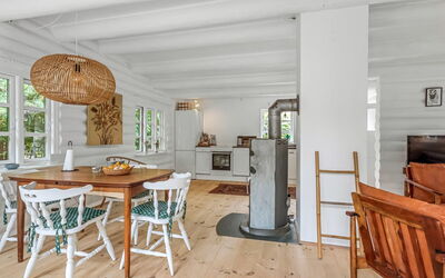 Armund - 50M from the Sea