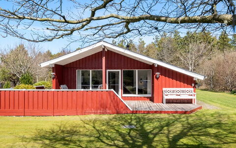 Ulfsten - 2Km from the Sea: 