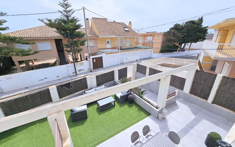 Sweet Home Cabo de Palos: Departamento, Arquitectura, Barrio Residencial, Condominio, Material Compuesto, Diseño Urbano, Balcón, Uso Mixto, Sombra