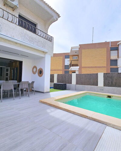 Sweet Home Cabo de Palos: Barrio Residencial, Arquitectura, Casa, Suelo, Piso, Material Compuesto, Departamento, Piscina, Inmuebles, Loseta