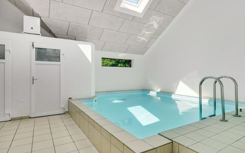 Sonsee - 300M to the Fjord: Techo, Suelo, Piscina, Ático, La Luz Del Día, Diseño, Arreglo De Tubería, Hotel, Recurso, Loseta