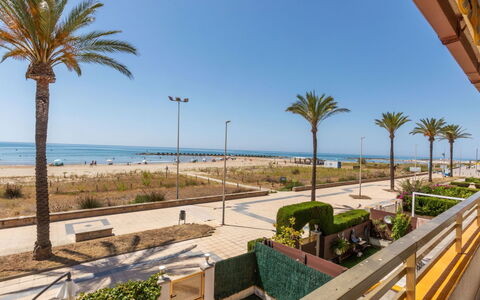 Maritim: Sombra, Departamento, Playa, Costa, Zona Tropical, Pasarela, Balcón, Hotel, Ciudad De Vacaciones