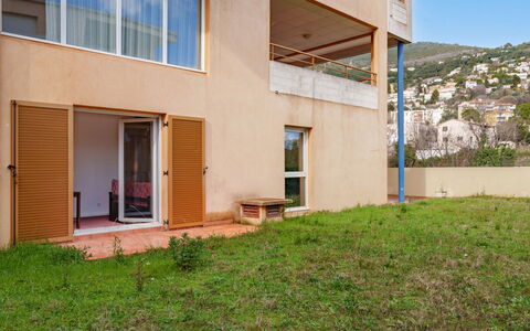 Virginia: Edificio, Pared, Ventana, Barrio Residencial, Barrio, Fachada, Casa, By, Casa, Balcón