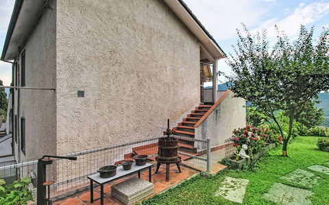 Cà Olivella: Mueble, Cocina Y Comedor Mesa, Silla, Suelo, Mar, Balcón, Oceano, Recurso, Eco Hotel, Comedor