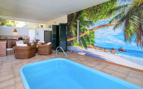 Castillo: Mueble, Mueble Para Exteriores, Piscina, Recurso, Ocio, Eco Hotel, Sombra, Silla, Hotel, Zona Tropical