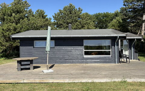 Vilmar - 450M from the Sea: Madera, Cabaña, Casa, Casa, Puerta, El Terreno Del Lote, Vía Muerta, Sombra, Edificios Del Jardín, Tablón