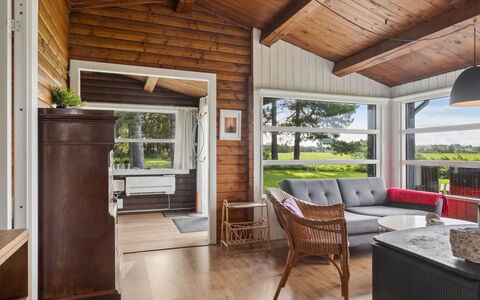 Vilmar - 450M from the Sea: Mueble, Madera, Diseño De Interiores, Techo, Piso, Suelo, Casa, Casa, Silla, Sala