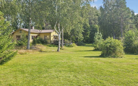 Merenkurkku: Hierba, Árbol, Verde, Pradera, Arbusto, El Terreno Del Lote, Área Rural, Cabaña, Jardín