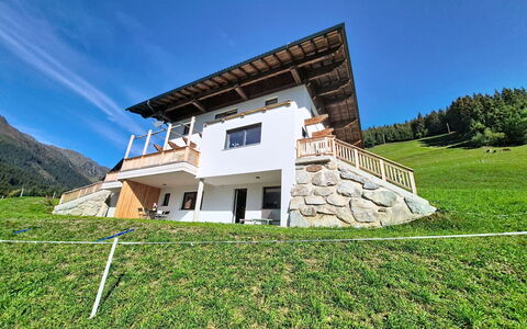 Eben: Edificio, Departamento, Fachada, Ciudad, Barrio Residencial, Diseño Urbano, Asentamientos Humanos, Condominio, Uso Mixto, Balcón