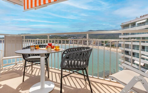 Las Vegas Ii: Departamento, Condominio, Uso Mixto, Hotel, Balcón