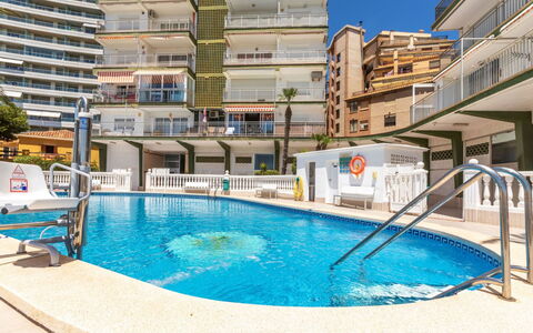 Las Vegas Ii: Departamento, Condominio, Uso Mixto, Hotel, Balcón