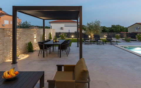 Villa Angelus: Departamento, Condominio, Uso Mixto, Hotel, Balcón