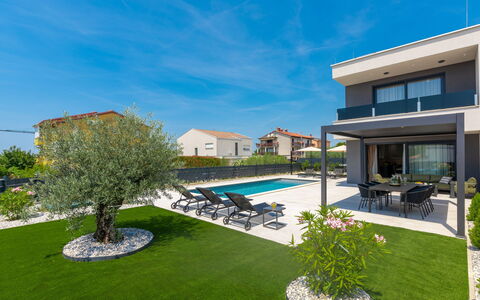 Villa Angelus: Departamento, Condominio, Uso Mixto, Hotel, Balcón