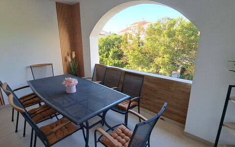 Nona: Departamento, Condominio, Uso Mixto, Hotel, Balcón